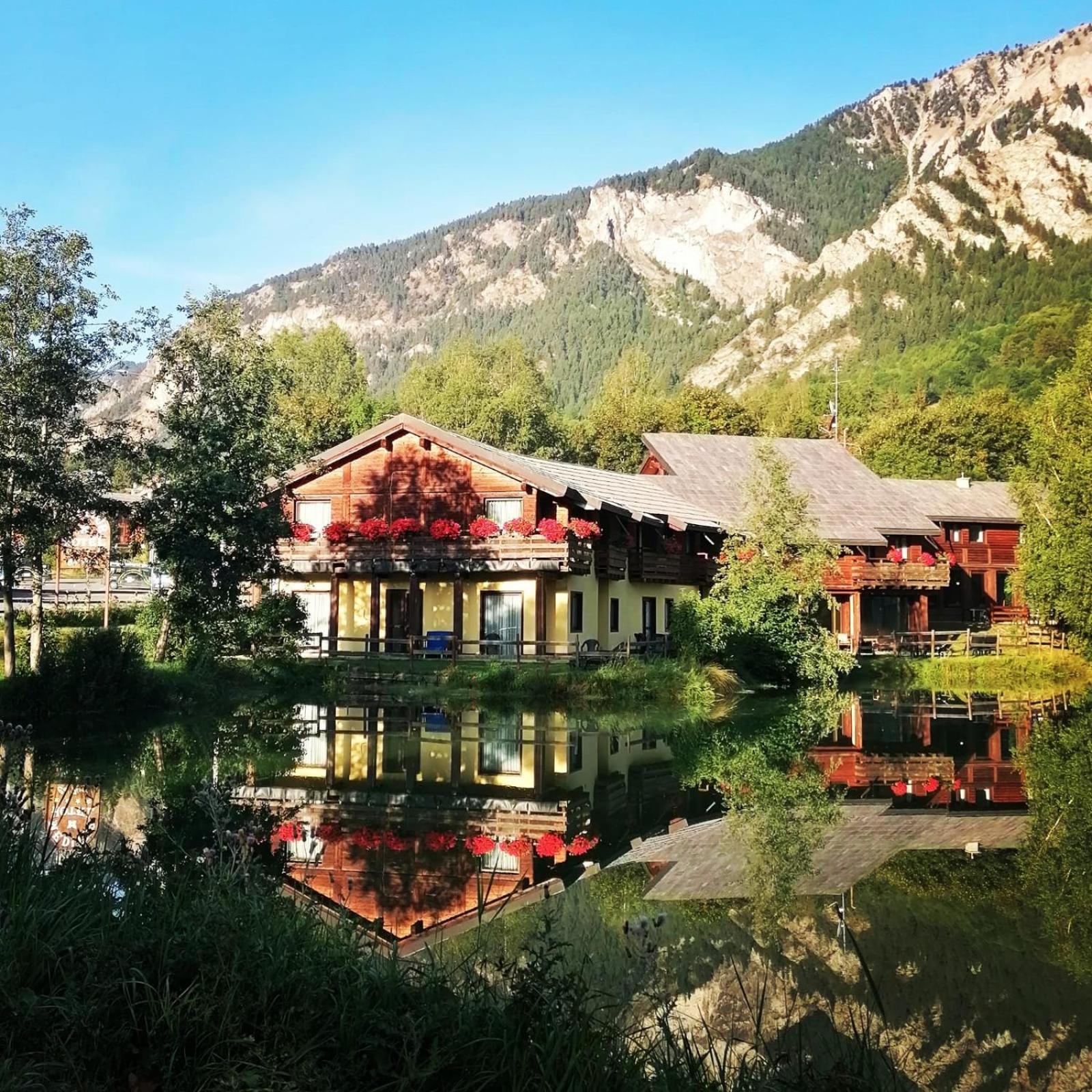 Hotel Ca Fiore Bardonecchia Exteriör bild