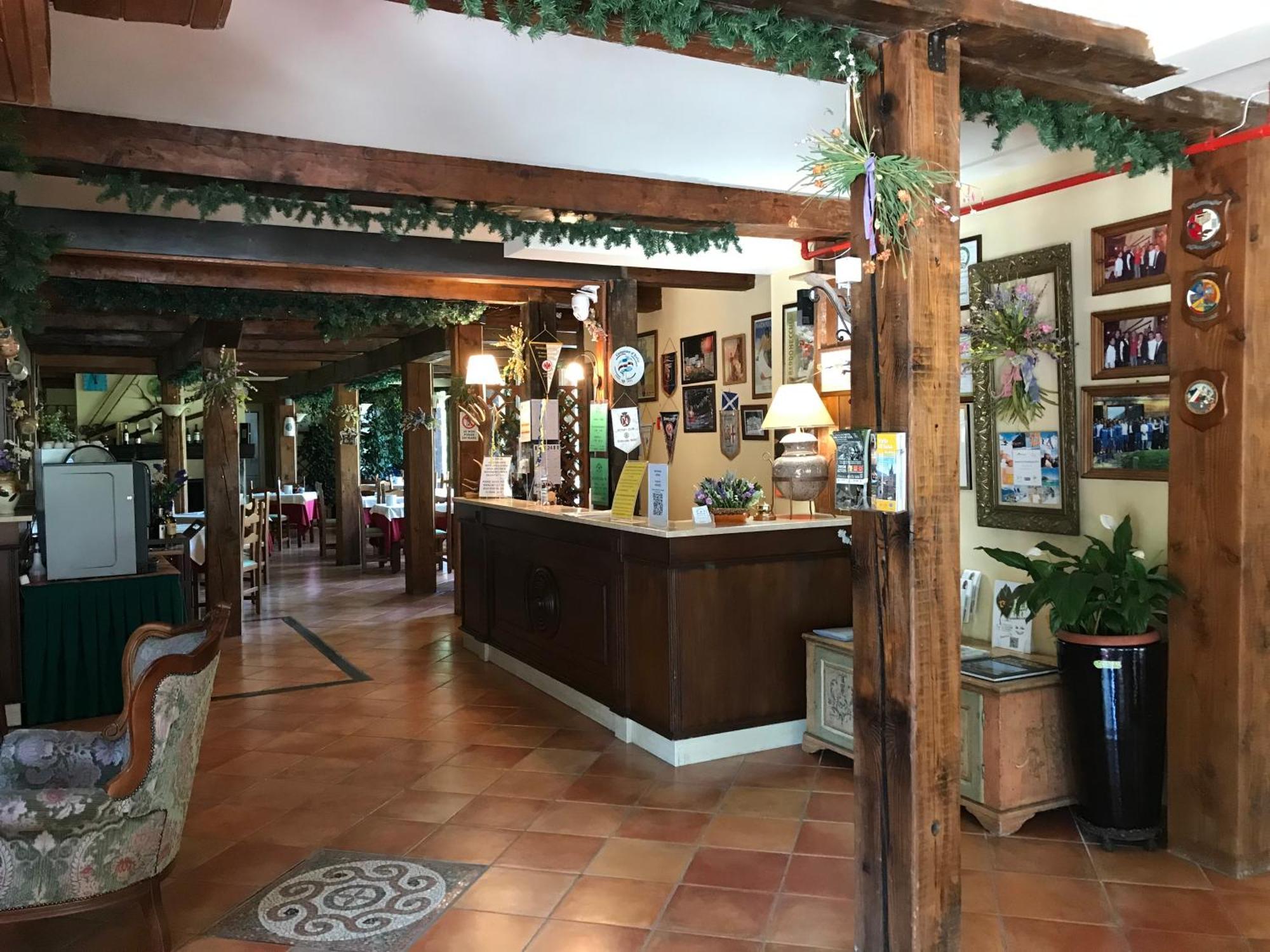 Hotel Ca Fiore Bardonecchia Exteriör bild