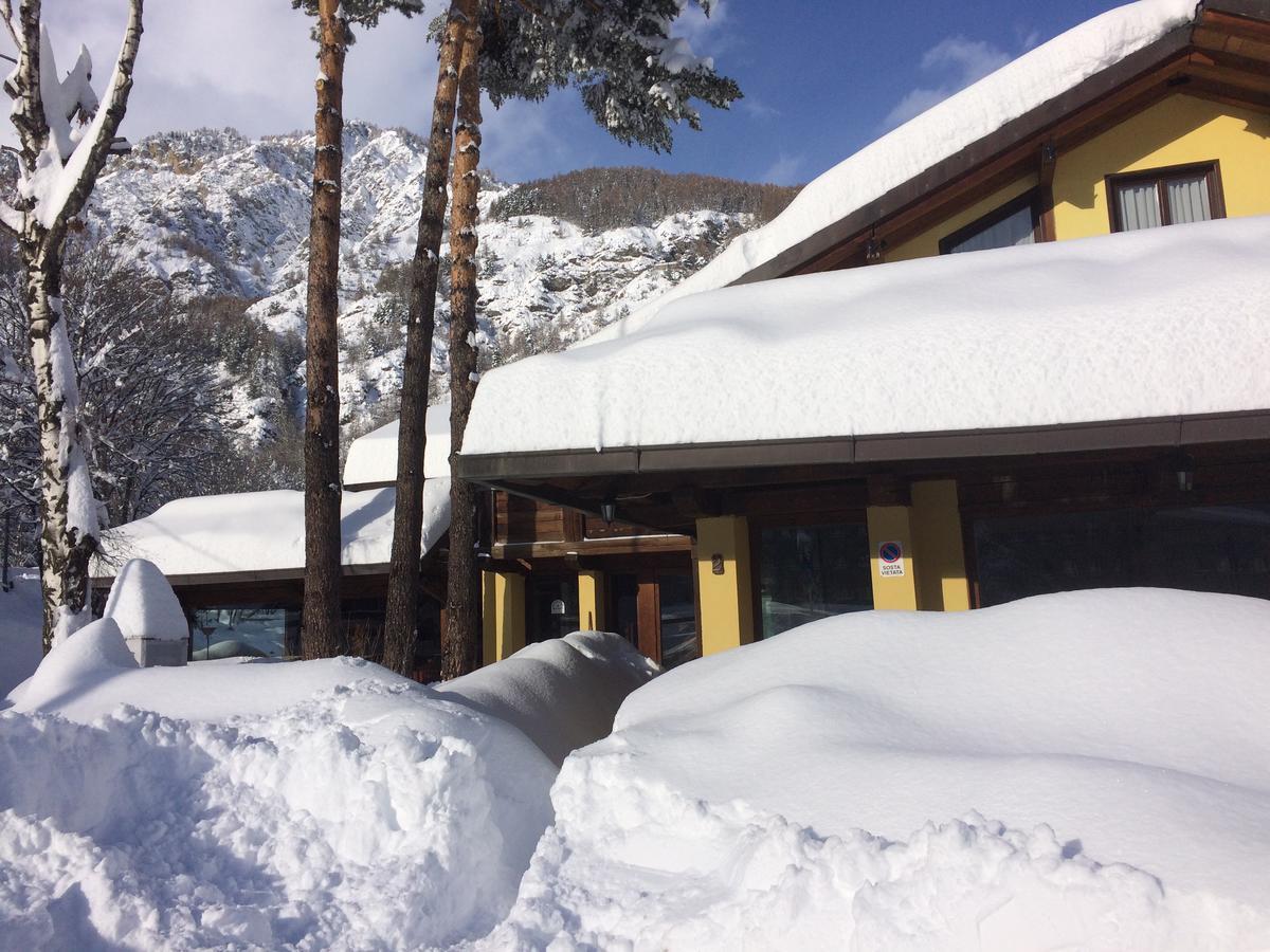 Hotel Ca Fiore Bardonecchia Exteriör bild